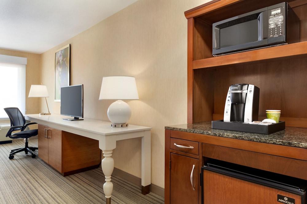 Hilton Garden Inn Roseville Exterior foto