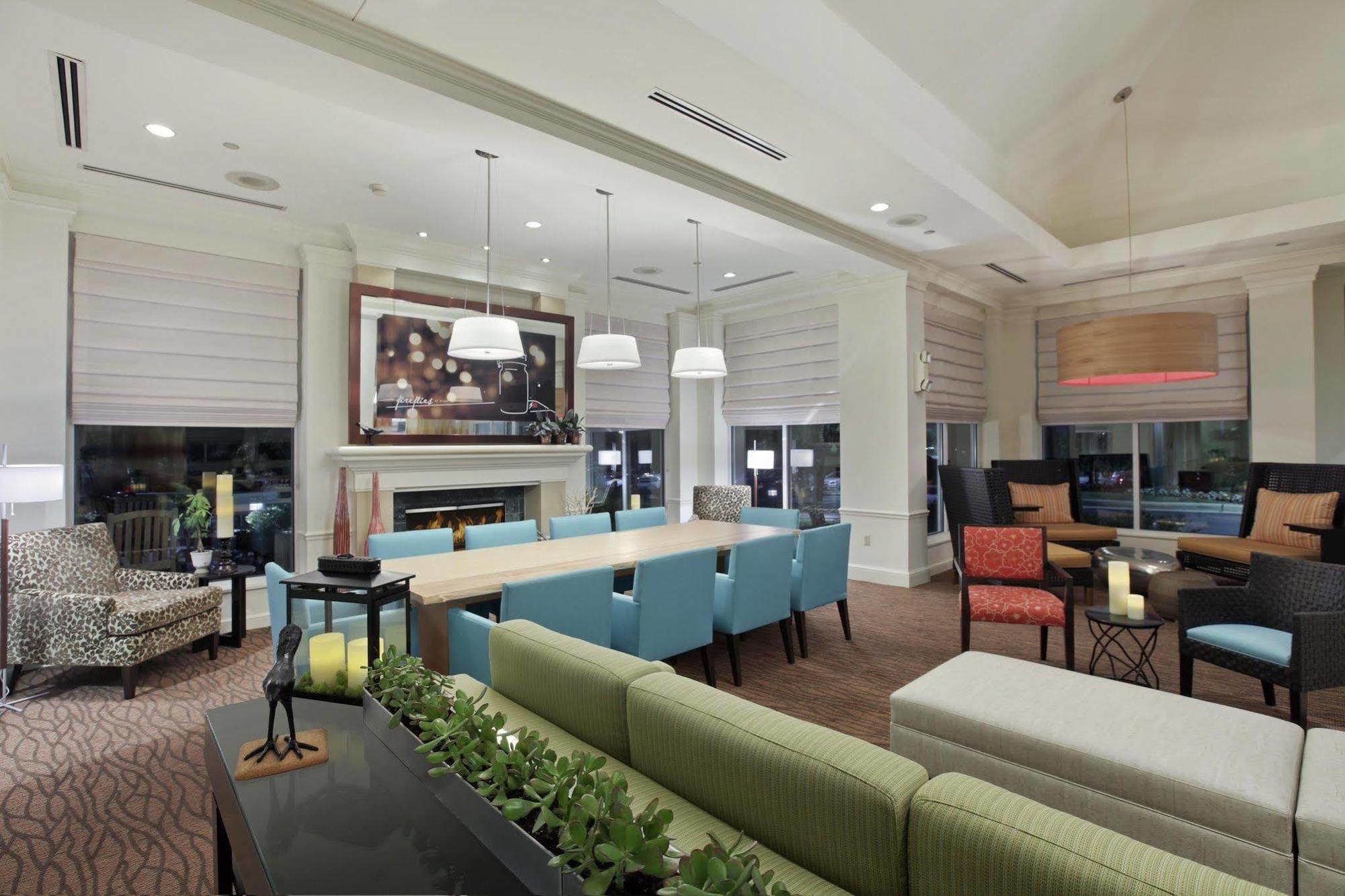 Hilton Garden Inn Roseville Exterior foto